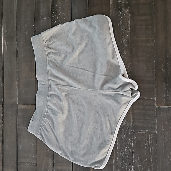 Nike Light Gray Women's Athletic Shorts - Picture 2 of 4